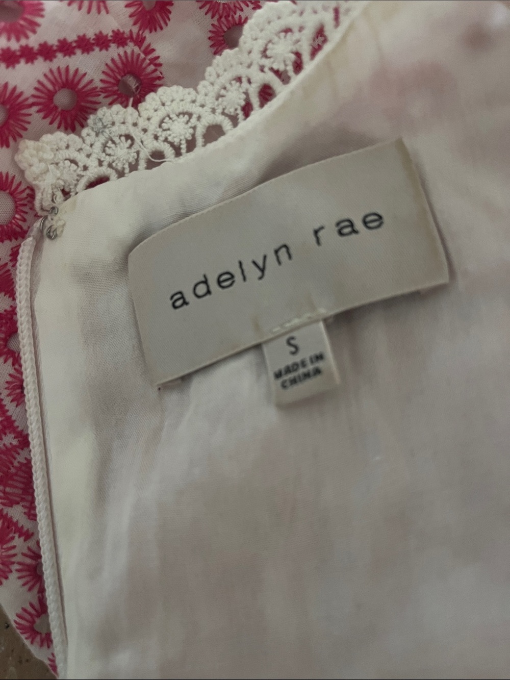 Adelyn Rae White Dress with Pink Embroidered Pattern - Picture 4 of 4